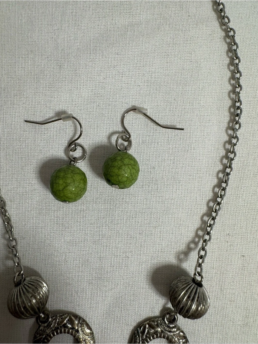 Boho Green Crackle Bead Tassel Statement Necklace & Earrings Set Silver-Tone
